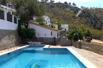 Casa El Olivo - vakantiehuisje Iznate: dorp in Andalusië Zuid Spanje huisje