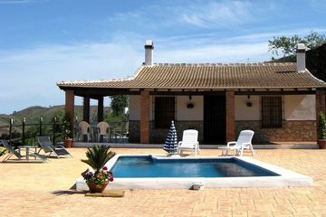 Casa Bella Axarquia - Villa Andalusie Zuid Spanje zwembad toplocatie in Axarquia