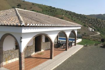 Casa Los Limones - in het echte Andalusië ruime villa bij het dorp El Borge